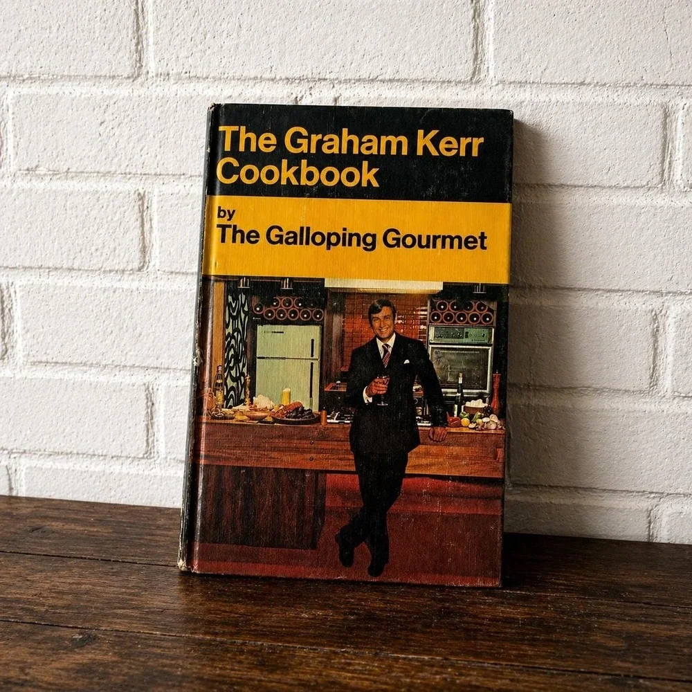 Graham Kerr Cookbook Galloping Gourmet Vintage 1960s MCM Retro Kitchen Hardcover